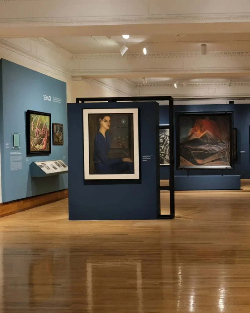 El MUNAL reabre sus salas al arte moderno